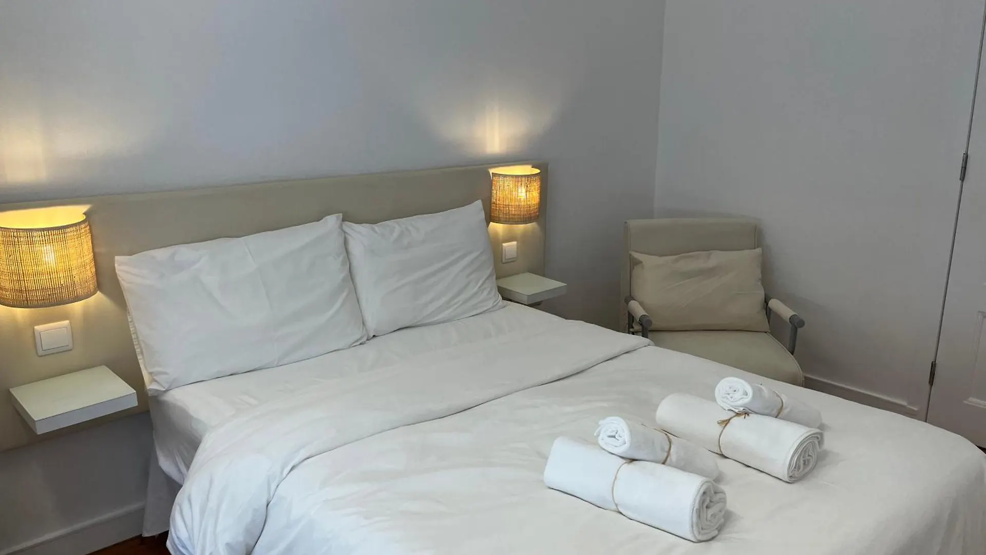 Bora Dormir Hostel Lagos 0*,